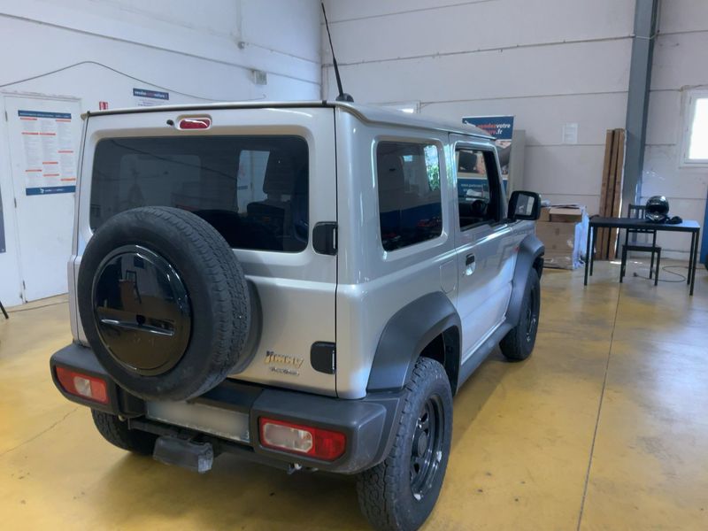 Suzuki Jimny 1.5 Comfort Allgrip NFZ 2022 – снимка 8