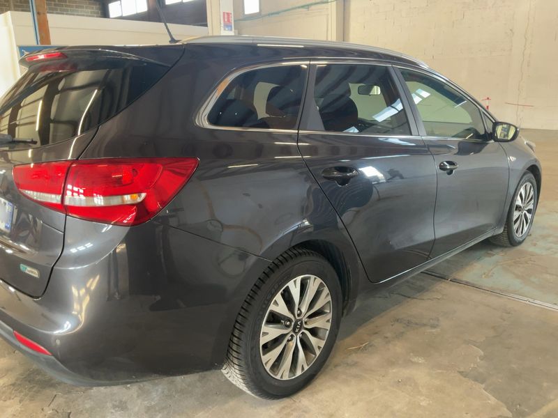 Kia cee'd 1.0 TGDI Active 2017 – снимка 8