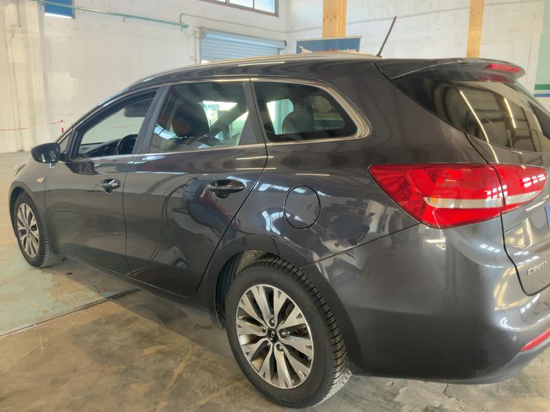 Kia cee'd 1.0 TGDI Active 2017 – снимка 6
