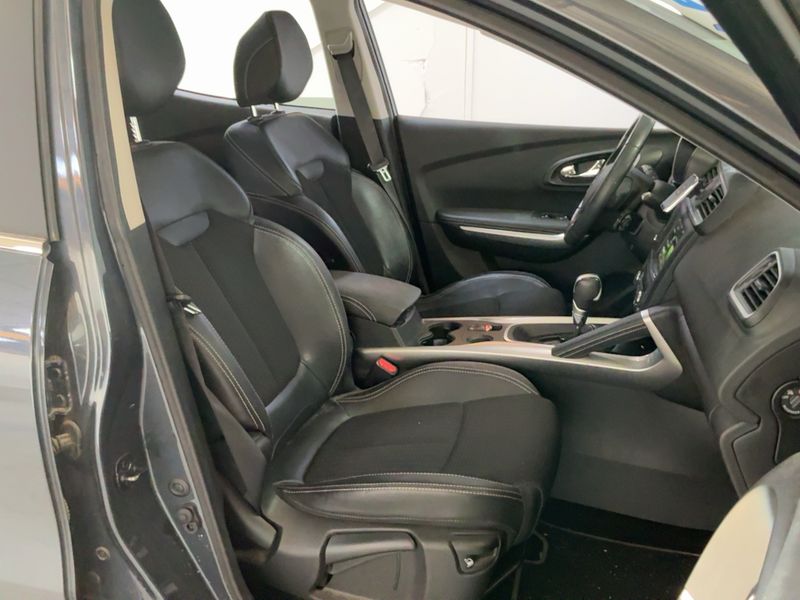 Renault Kadjar 1.2 TCe Energy Intens 2017 – снимка 16