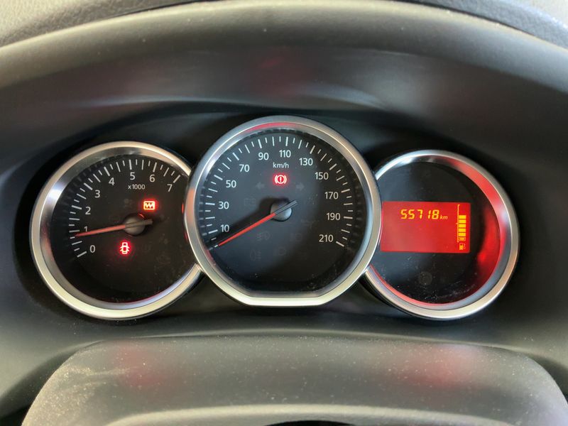 Dacia Sandero 0.9 TCe LPG Essential 2019 – снимка 18