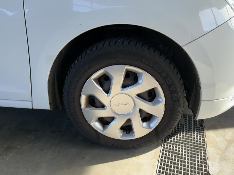 Dacia Sandero 0.9 TCe LPG Essential 2019 – снимка 11