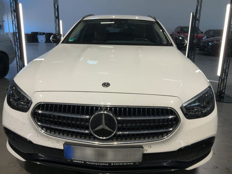 Mercedes-Benz E-Klasse E 300e T Avantgarde 2021 – снимка 14