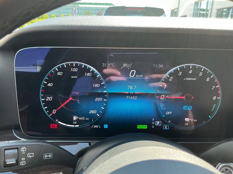 Mercedes-Benz E-Klasse E 300e T Avantgarde 2021 – снимка 19