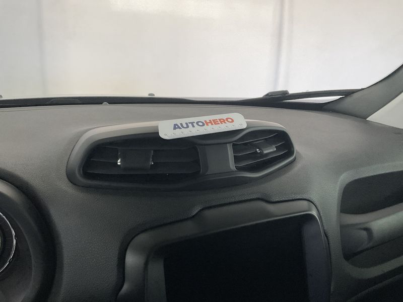 Jeep Renegade 1.3 T4 4xe Plug-in Hybrid 80th Anniversary 2022 – снимка 23