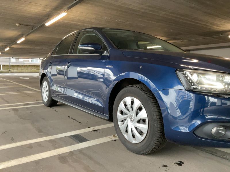 Volkswagen Jetta 1.4 TSI Hybrid Highline 2013 – снимка 12