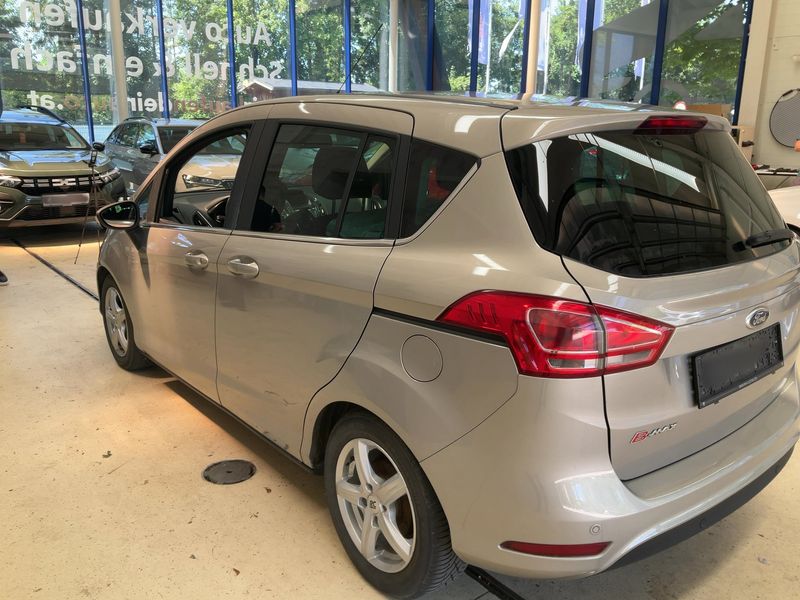 Ford B-Max 1.6 TDCi Titanium 2015 – снимка 6