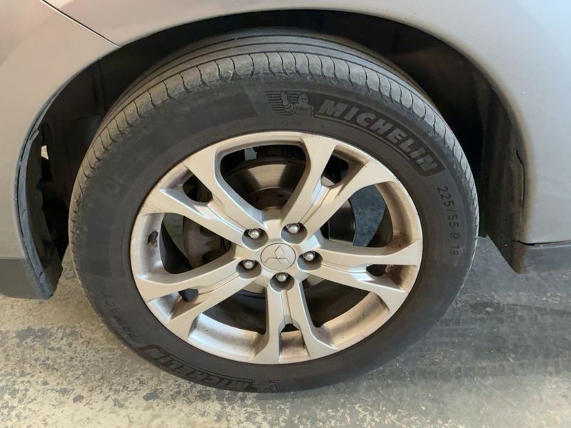 Mitsubishi Outlander 2.2 DI-D Instyle ClearTec 4WD 2013 – снимка 3