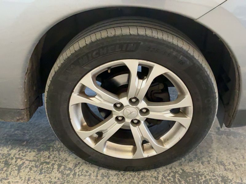 Mitsubishi Outlander 2.2 DI-D Instyle ClearTec 4WD 2013 – снимка 11