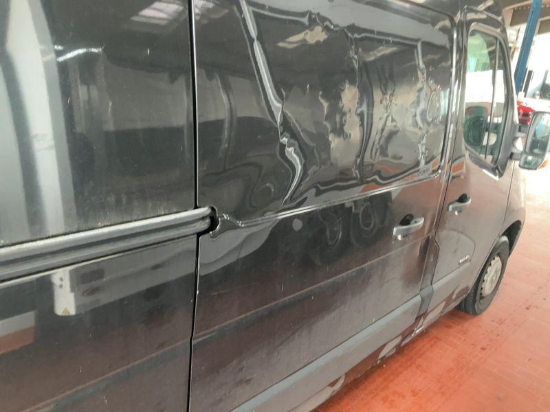 Opel Movano 2.3 CDTI HKa L2H2 3,3t 2013 – снимка 10