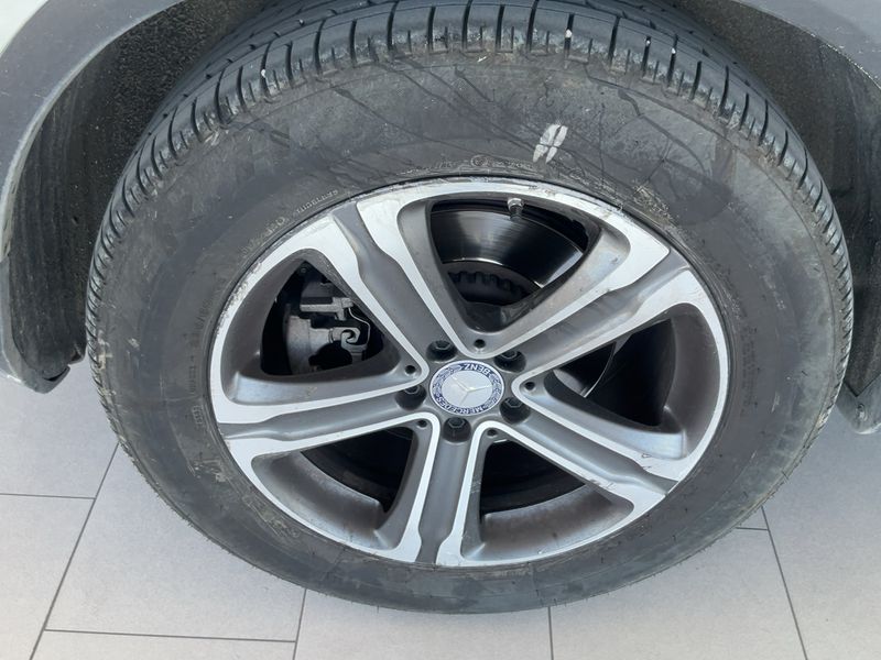 Mercedes-Benz GLC-Klasse GLC 220 4Matic Exclusive 2015 – снимка 9