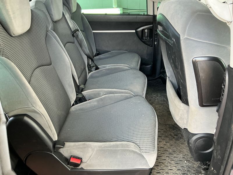 Peugeot 807 2.0 HDi Exclusive 2012 – снимка 50