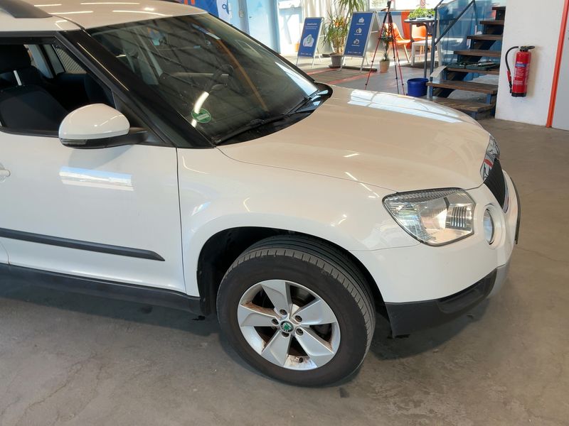 Skoda Yeti 1.2 TSI Active Plus Edition 2013 – снимка 12