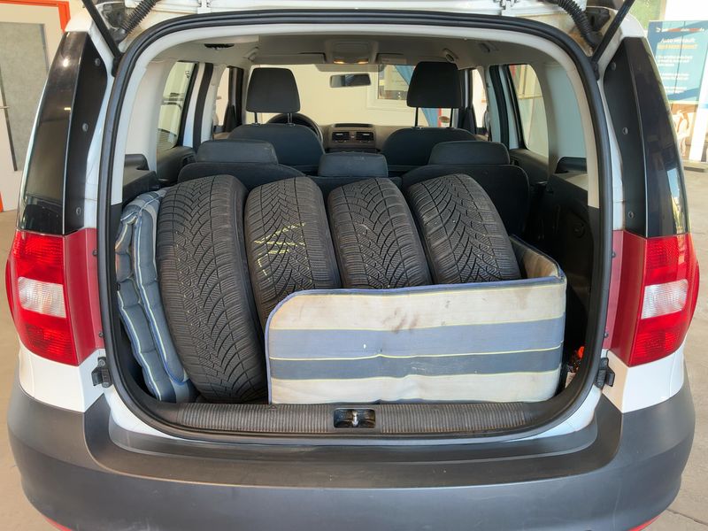 Skoda Yeti 1.2 TSI Active Plus Edition 2013 – снимка 16