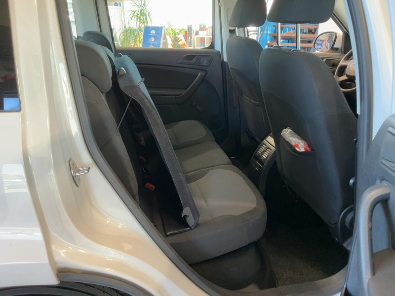 Skoda Yeti 1.2 TSI Active Plus Edition 2013 – снимка 20