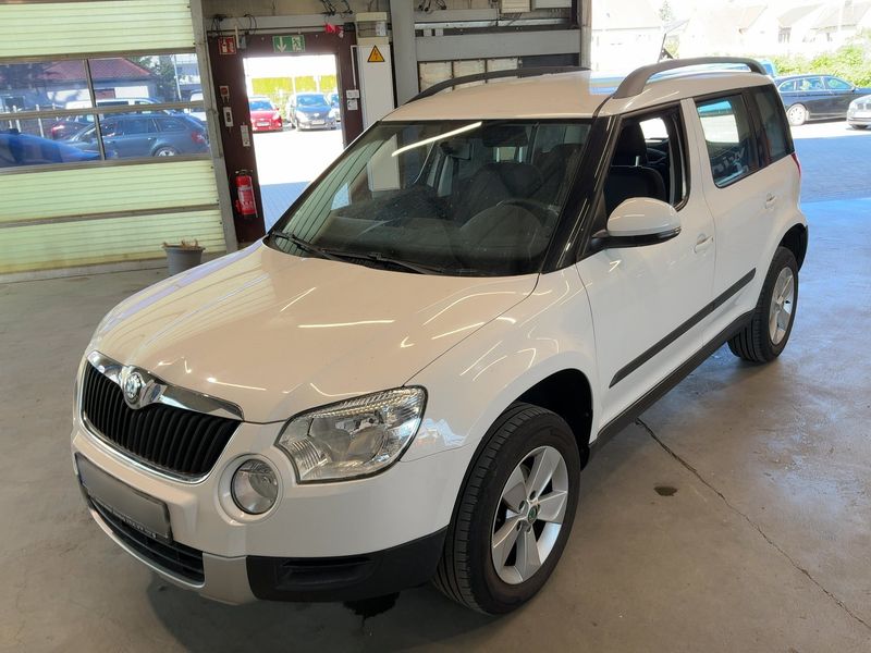 Skoda Yeti 1.2 TSI Active Plus Edition 2013 – снимка 1