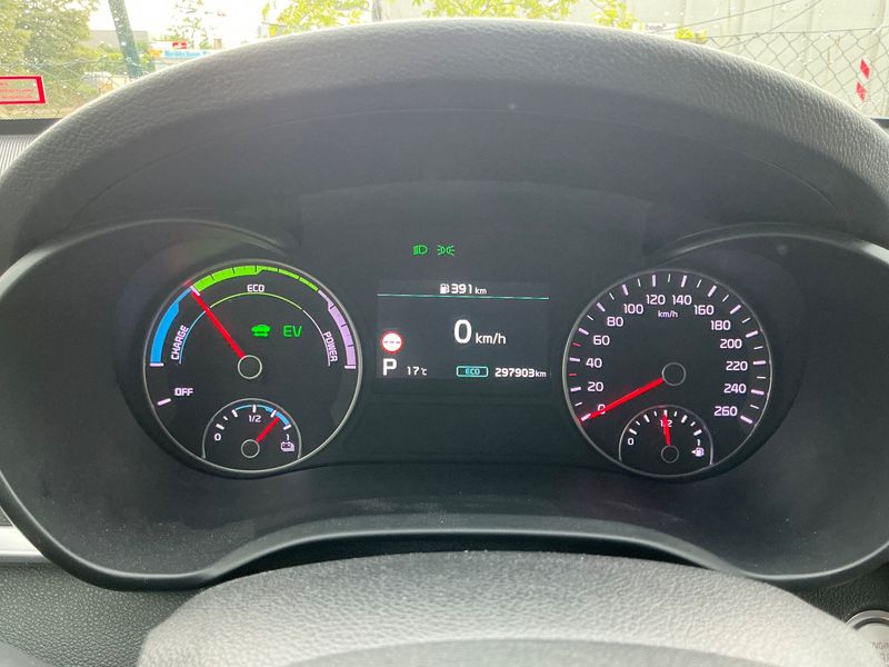Kia Optima 2.0 Hybrid Spirit 2021 – снимка 18