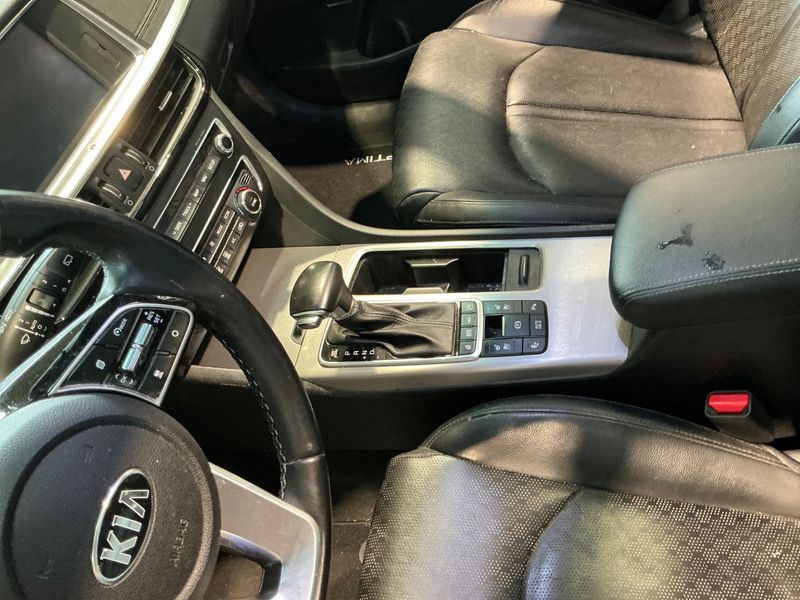 Kia Optima 2.0 Hybrid Spirit 2021 – снимка 30
