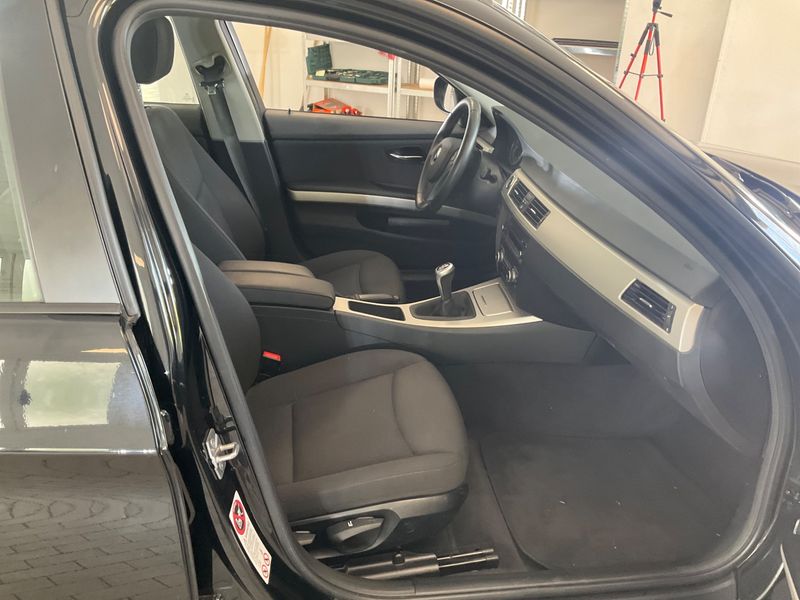 BMW 3er 318i 2011 – снимка 3