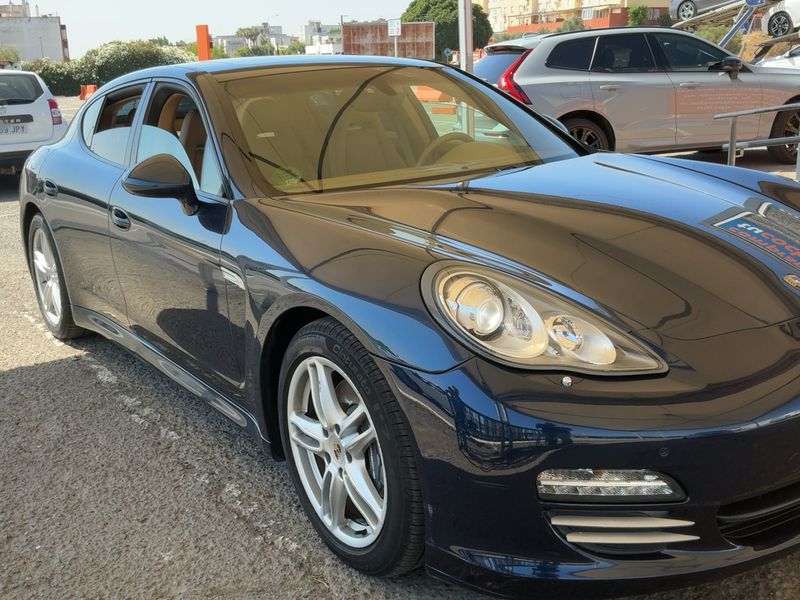 Porsche Panamera 4 2012 – снимка 12