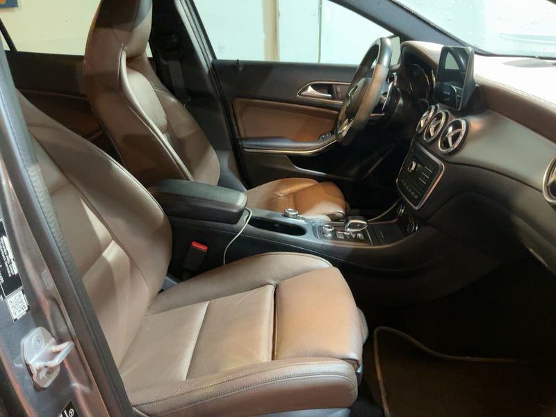 Mercedes-Benz GLA-Klasse GLA 45 AMG 4Matic 2016 – снимка 16