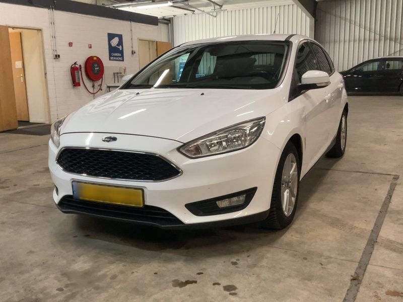 Ford Focus 1.5 EcoBoost Business 2016 – снимка 1