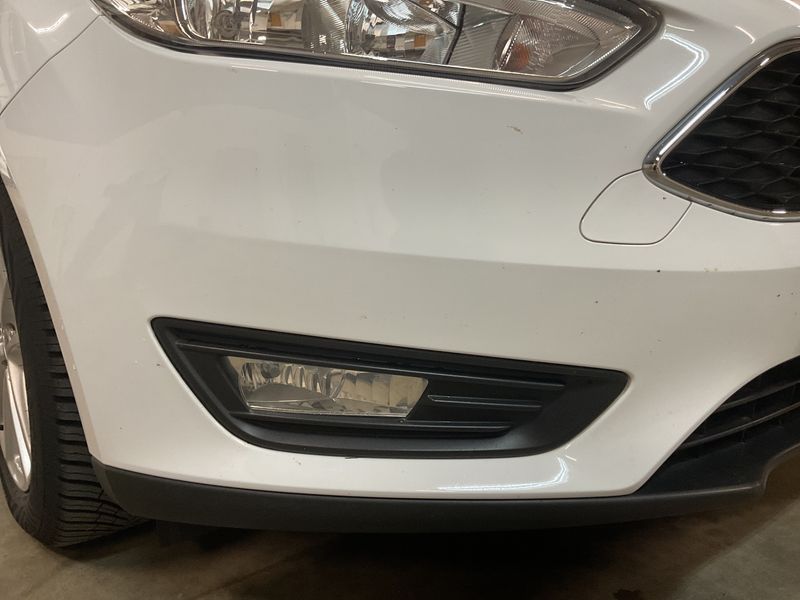Ford Focus 1.5 EcoBoost Business 2016 – снимка 24