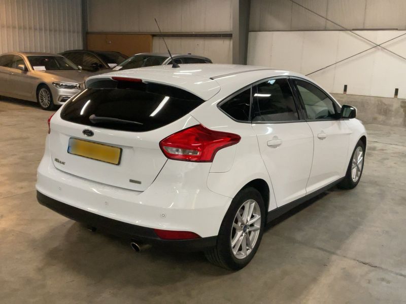 Ford Focus 1.5 EcoBoost Business 2016 – снимка 8