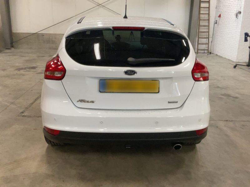 Ford Focus 1.5 EcoBoost Business 2016 – снимка 7