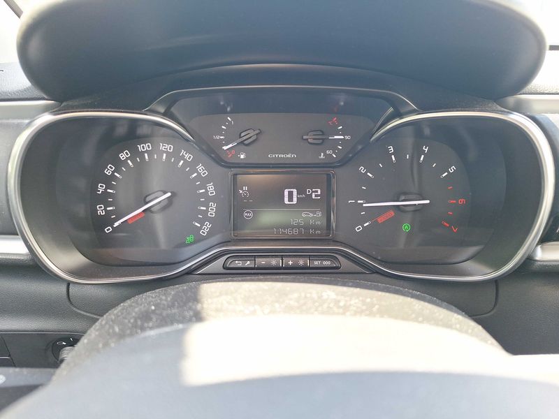 Citroen C3 1.2 PureTech Shine 2019 – снимка 12