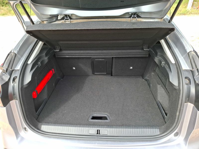 Citroen C4 1.5 Blue-HDi Shine 2022 – снимка 9