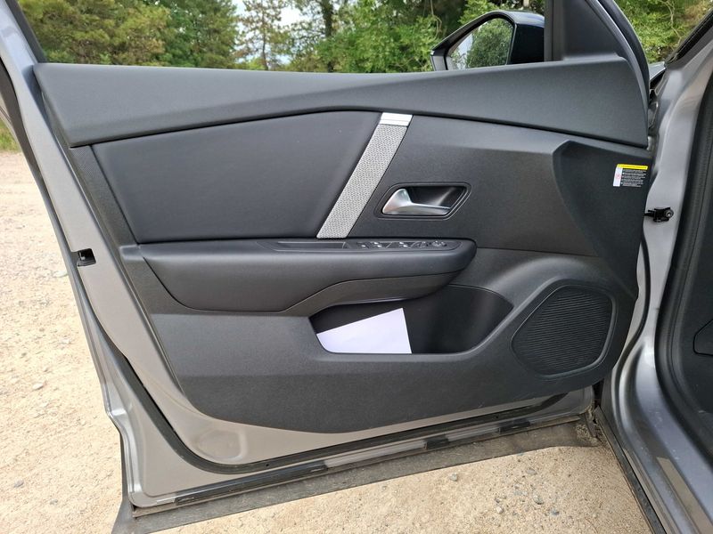 Citroen C4 1.5 Blue-HDi Shine 2022 – снимка 90