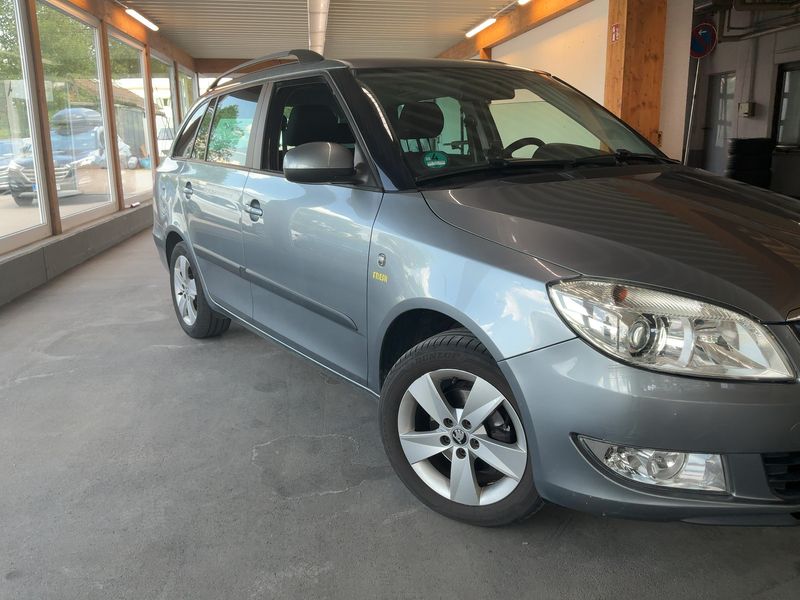Skoda Fabia 1.2 TSI Fresh 2013 – снимка 12