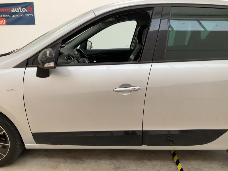 Renault Scenic 1.6 dCi Energy 2013 – снимка 4