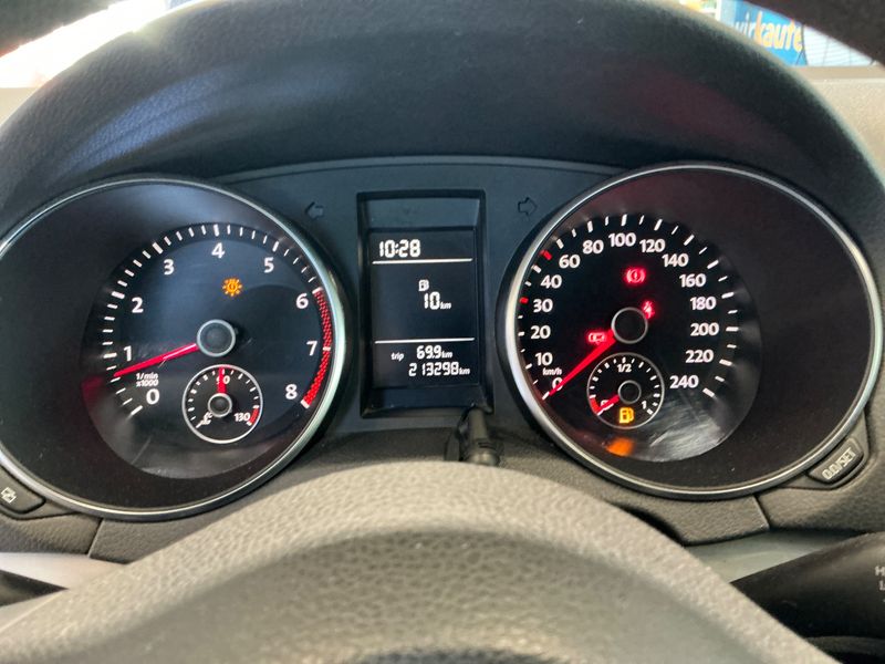 Volkswagen Golf VI 1.6 Trendline 2009 – снимка 4