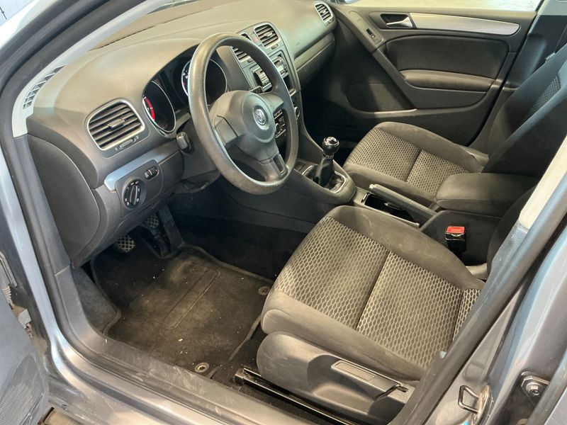 Volkswagen Golf VI 1.6 Trendline 2009 – снимка 3
