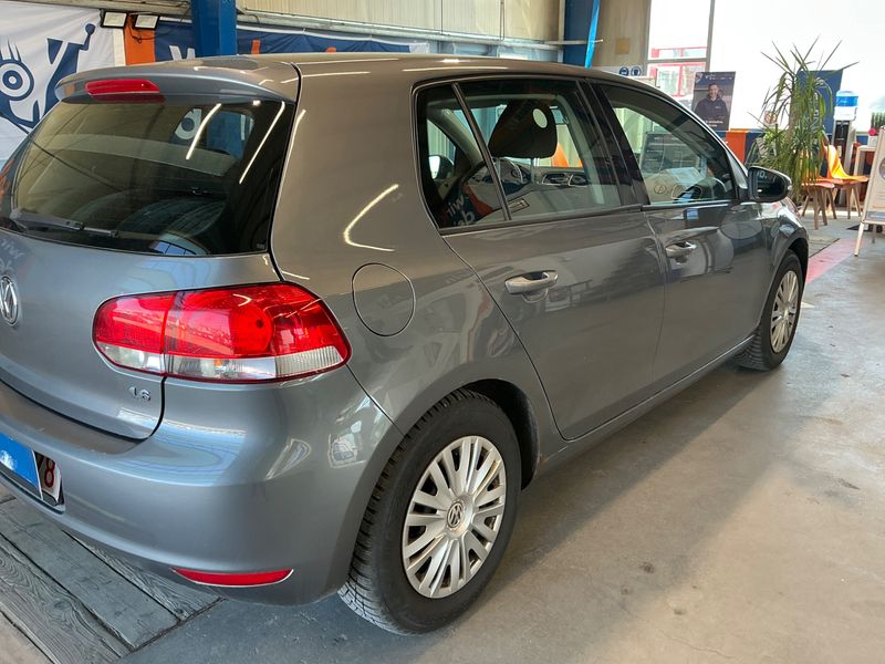 Volkswagen Golf VI 1.6 Trendline 2009 – снимка 2