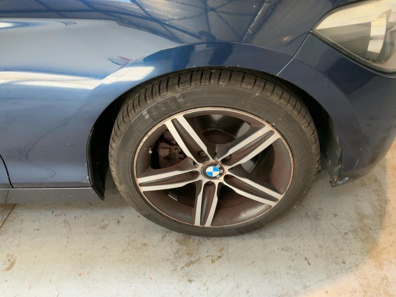 BMW 1er 125d Sport 2012 – снимка 11