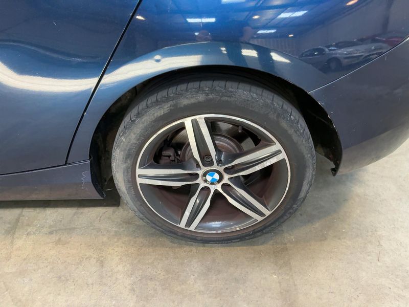 BMW 1er 125d Sport 2012 – снимка 5