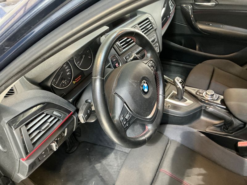 BMW 1er 125d Sport 2012 – снимка 23