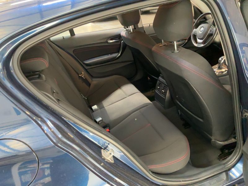 BMW 1er 125d Sport 2012 – снимка 19