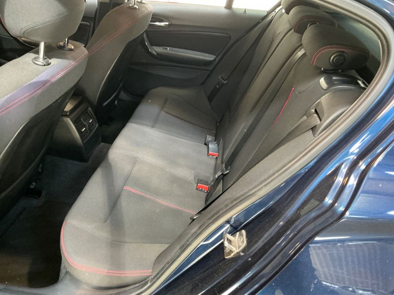 BMW 1er 125d Sport 2012 – снимка 25