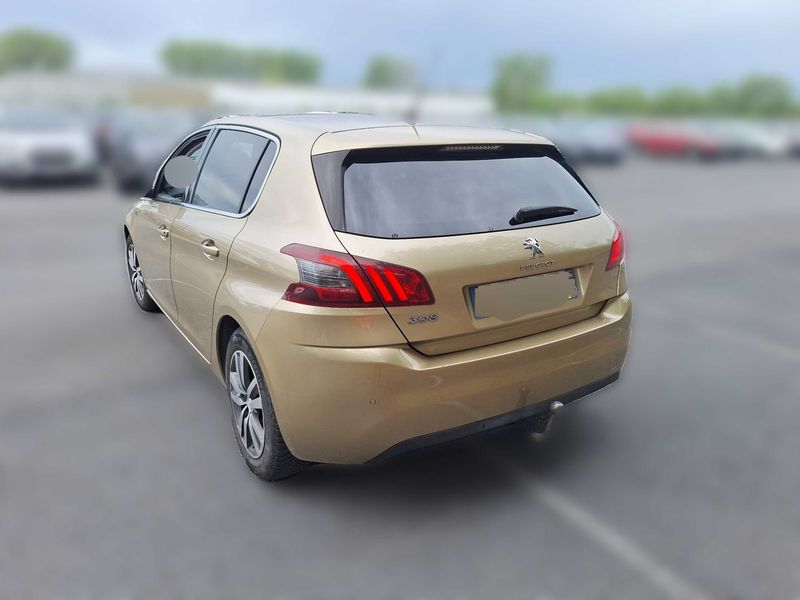 Peugeot 308 1.5 Blue-HDi Allure 2018 – снимка 3