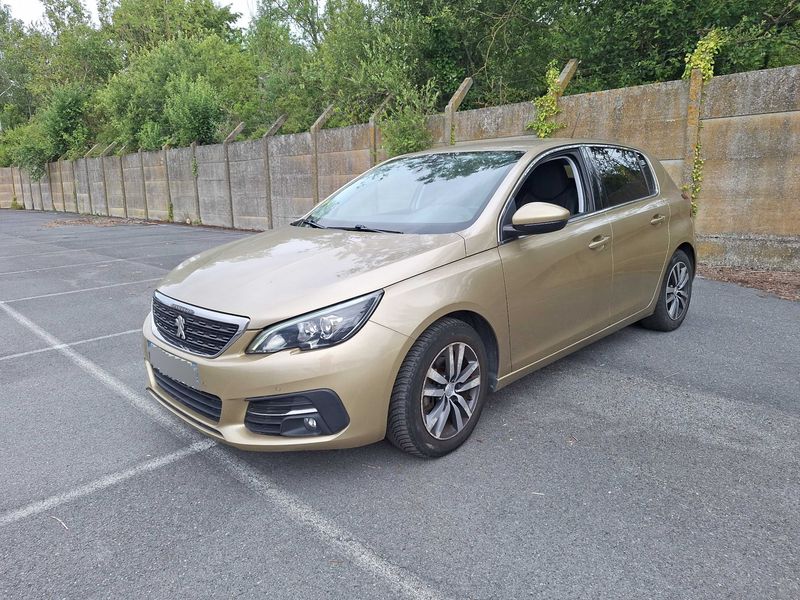 Peugeot 308 1.5 Blue-HDi Allure 2018 – снимка 2