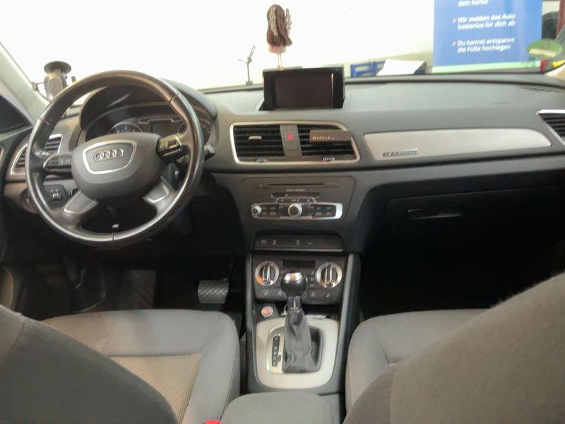 Audi Q3 2.0 TFSI quattro 2013 – снимка 17
