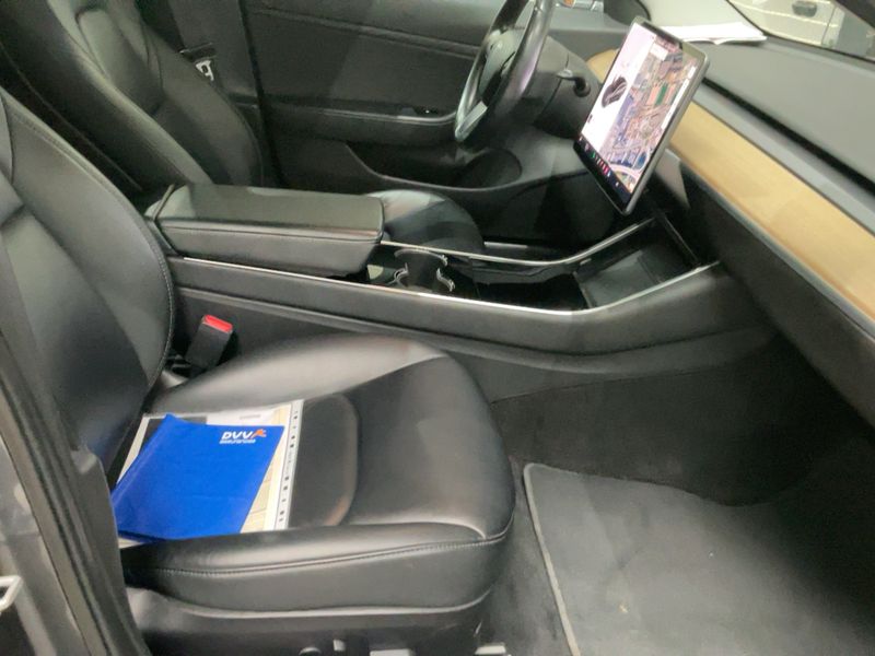 Tesla Model 3 Long Range Dual AWD AWD 2019 – снимка 16