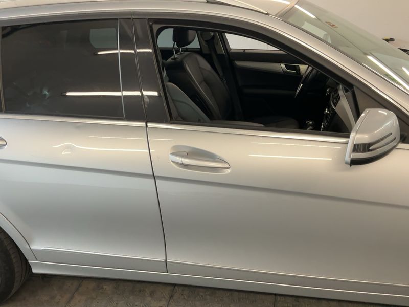 Mercedes-Benz C-Klasse C 220 CDI T BlueEfficiency Avantgarde 2013 – снимка 10