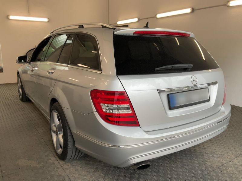 Mercedes-Benz C-Klasse C 220 CDI T BlueEfficiency Avantgarde 2013 – снимка 6