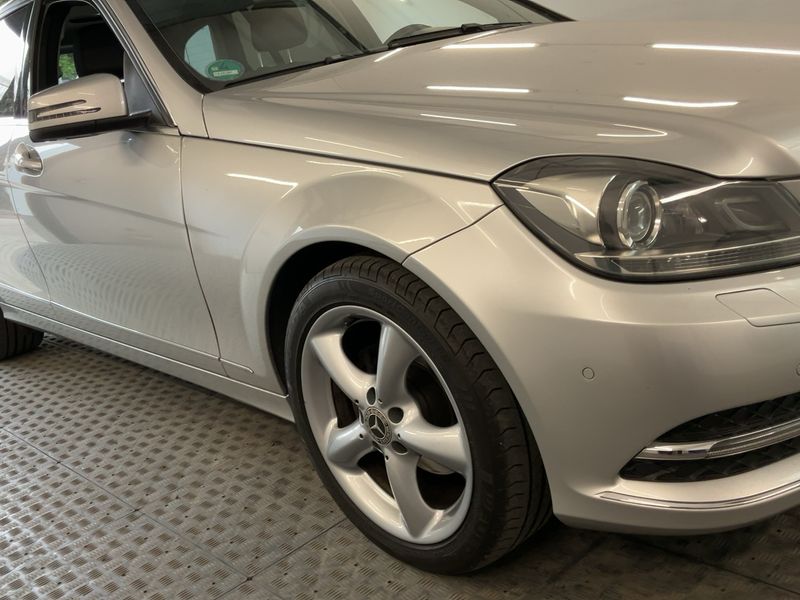 Mercedes-Benz C-Klasse C 220 CDI T BlueEfficiency Avantgarde 2013 – снимка 12