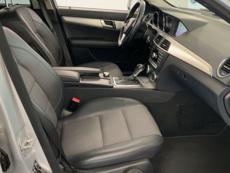 Mercedes-Benz C-Klasse C 220 CDI T BlueEfficiency Avantgarde 2013 – снимка 17